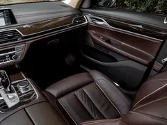 2021 BMW 7 Series 730Li Luxury Package, чёрный — фото 9
