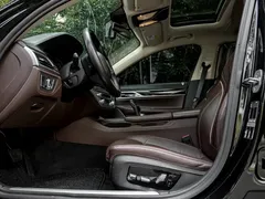 2021 BMW 7 Series 730Li Luxury Package, чёрный — фото 17