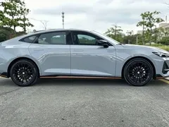 2023 Changan UNI-V 1.5T Sport — фото 9