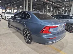 2023 Volvo S60 B4 Luxury, синий — фото 5