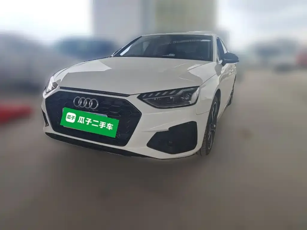 2022 Audi A4L 40 TFSI Luxury Sport