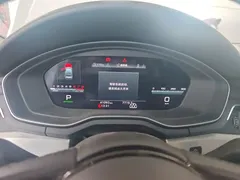 2022 Audi A4L 40 TFSI Luxury Sport, белый — фото 7