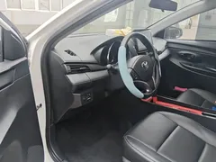 2022 Toyota Yaris L Zhixuan X 1.5L CVT Leading Plus, белый — фото 12