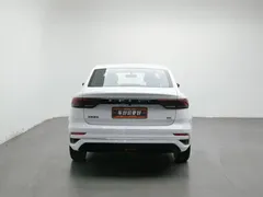 2022 Geely Emgrand 4th Gen 1.5L MT Luxury, белый — фото 4