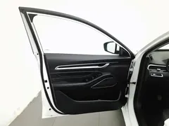 2022 Geely Emgrand 4th Gen 1.5L MT Luxury, белый — фото 8