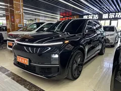 2025 Li Auto L9 Smart Refresh, чёрный — фото 2