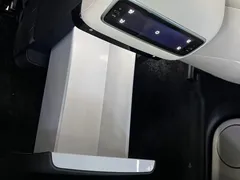 2025 Li Auto L9 Smart Refresh, чёрный — фото 11