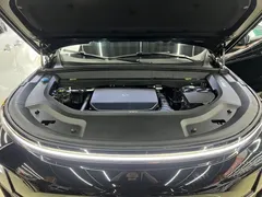 2025 Li Auto L9 Smart Refresh, чёрный — фото 14