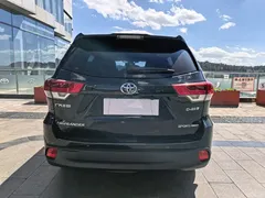 2021 Toyota Highlander 2.0T 4WD Luxury 7, чёрный — фото 24