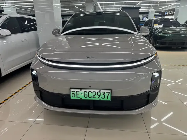 2025 Li Auto L6 Max