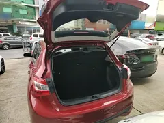 2021 Nissan Tiida 1.6L CVT — фото 19