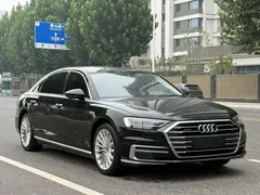 2022 Audi A8L 50 TFSI quattro Comfort Collector's Edition, чёрный — фото 3