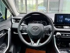 2023 Toyota Wildlander 2.0L CVT 2WD Luxury Plus, белый — фото 9