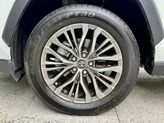 2023 Toyota Wildlander 2.0L CVT 2WD Luxury Plus, белый — фото 14