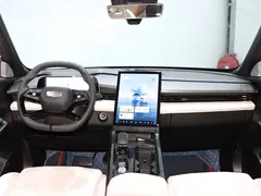 2023 Geely Atlas 1.5TD Premium, белый — фото 12