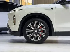 2023 Nio ES8 75kWh Executive, белый — фото 5