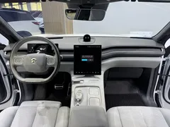 2023 Nio ES8 75kWh Executive, белый — фото 23