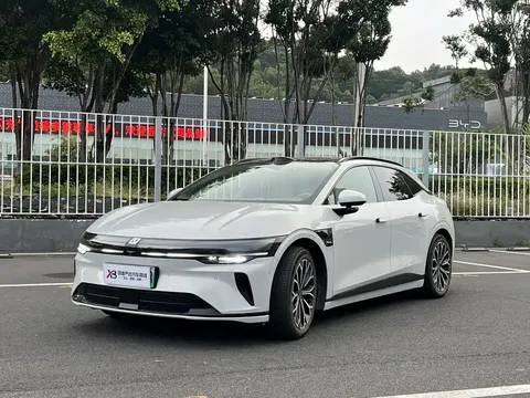 2025 Zeekr 007 GT RWD ADAS 75kWh