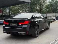 2022 BMW 5 Series 530Li M Sport Package, чёрный — фото 5
