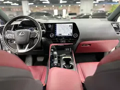 2023 Lexus NX 400h+ PHEV, белый — фото 4