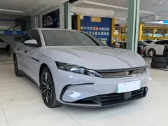 2025 BYD Han PHEV 125km Smart Drive Premium — фото 3
