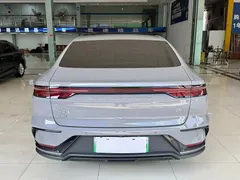 2025 BYD Han PHEV 125km Smart Drive Premium — фото 15