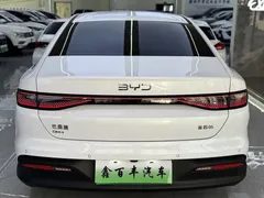 2025 BYD Seal 05 PHEV DM-i Smart Drive 55km Luxury, белый — фото 9