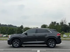2022 Volkswagen Teramont X 330TSI 2WD Luxury, чёрный — фото 4