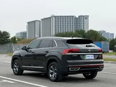 2022 Volkswagen Teramont X 330TSI 2WD Luxury, чёрный — фото 17