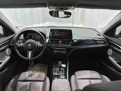 2023 BMW 1 Series 120i M Sport, белый — фото 12