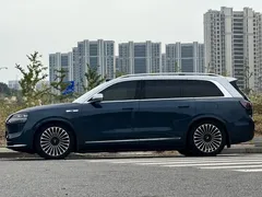 2024 Aito M9 EREV Ultra 52kWh 6-seat, синий — фото 3
