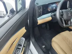2024 BYD Song L PHEV 112km, белый — фото 16