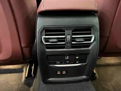 2023 BMW 3 Series 320i M Sport Package, белый — фото 21