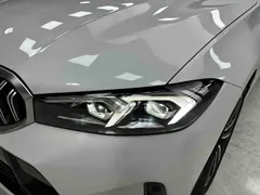 2023 BMW 3 Series 320i M Sport Package, белый — фото 23