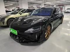 2025 Xiaomi SU7 Ultra Ultra, чёрный — фото 1
