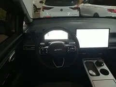 2025 Aion Y Plus 510 Enjoy 58.4kWh — фото 11