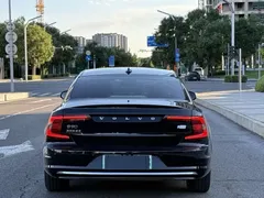 2023 Volvo S90 T8 PHEV 4WD Long Range Luxury, чёрный — фото 7