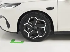 2025 BYD Seal 06 DM-i PHEV Smart Driving 120KM Flagship, белый — фото 8