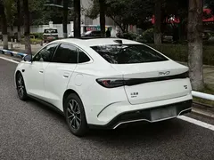2025 BYD Seal 06 DM-i PHEV Smart Driving 80km Luxury — фото 7