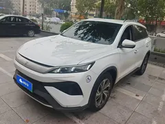 2025 BYD Song Pro 2nd Gen DM-i PHEV 75KM, белый — фото 1