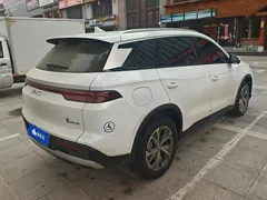 2025 BYD Song Pro 2nd Gen DM-i PHEV 75KM, белый — фото 3