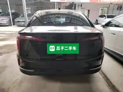 2023 Hongqi E-QM5 EV 620km PLUS, чёрный — фото 4