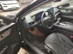 2023 Hongqi E-QM5 EV 620km PLUS, чёрный — фото 12