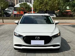 2021 Mazda 3 2.0L AT, белый — фото 2