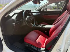 2021 Mazda 3 2.0L AT, белый — фото 4