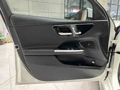 2023 Mercedes-Benz C-Class C 200 L Sport, белый — фото 10