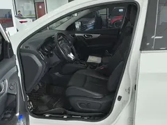 2022 Nissan Qashqai 2.0L CVT XV Prem Luxury, белый — фото 9