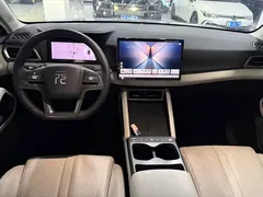 2025 BYD Yuan UP Smart Driving 401km Vitality — фото 7