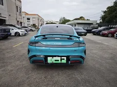 2024 Xiaomi SU7 4WD Long Range Advanced ADAS Max, синий — фото 4