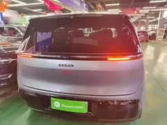 2025 Zeekr Mix Smart Driving — фото 6